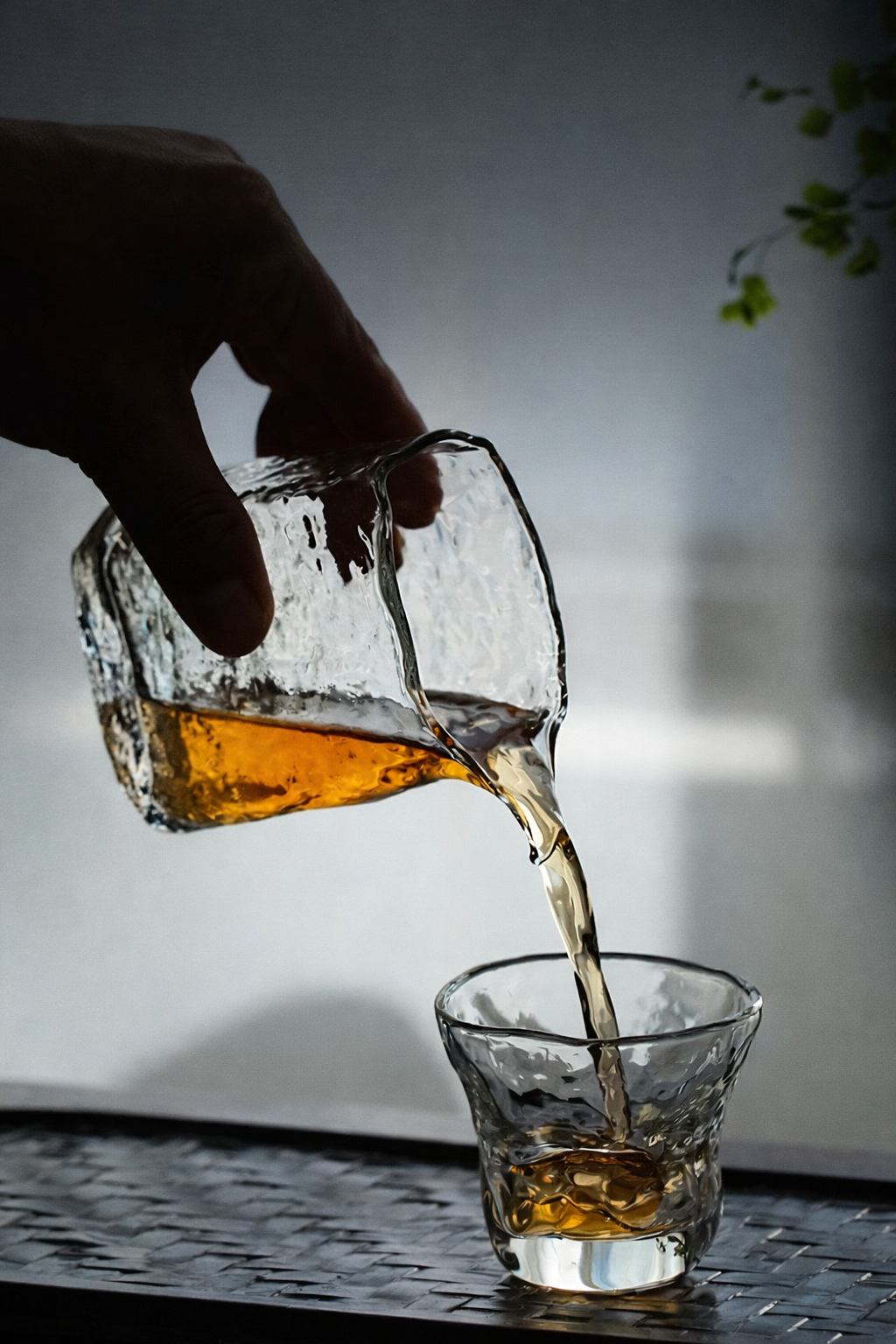 “Heat-resistant borosilicate tea fair cup”