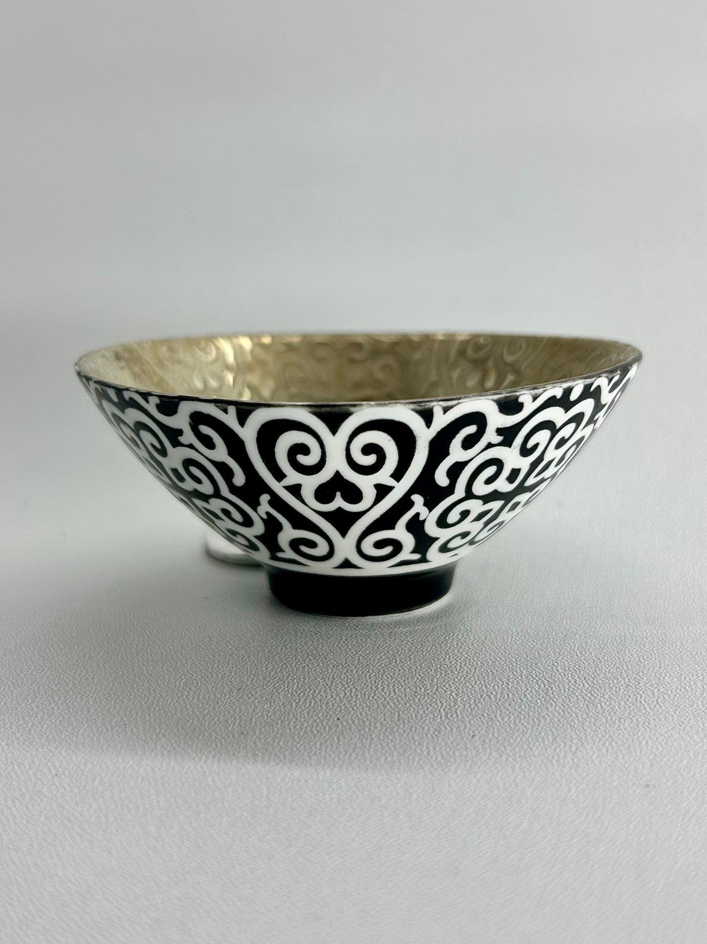Onyx Filigree Piala - Gaba Tea House