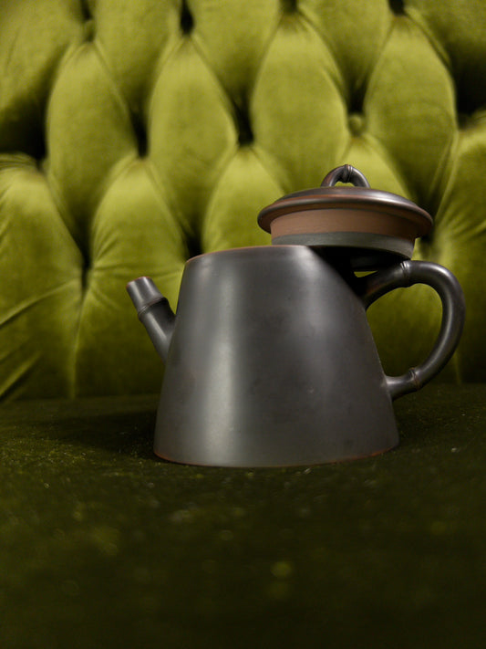 The Bell of Silence Teapot – 160 ml  – Yixing Teapot