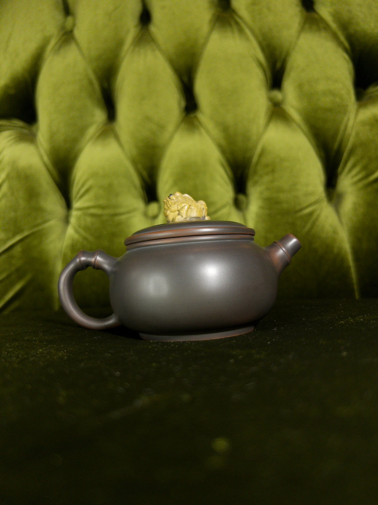 “Dragon Seal” Teapot – 200 ml– Yixing Teapot