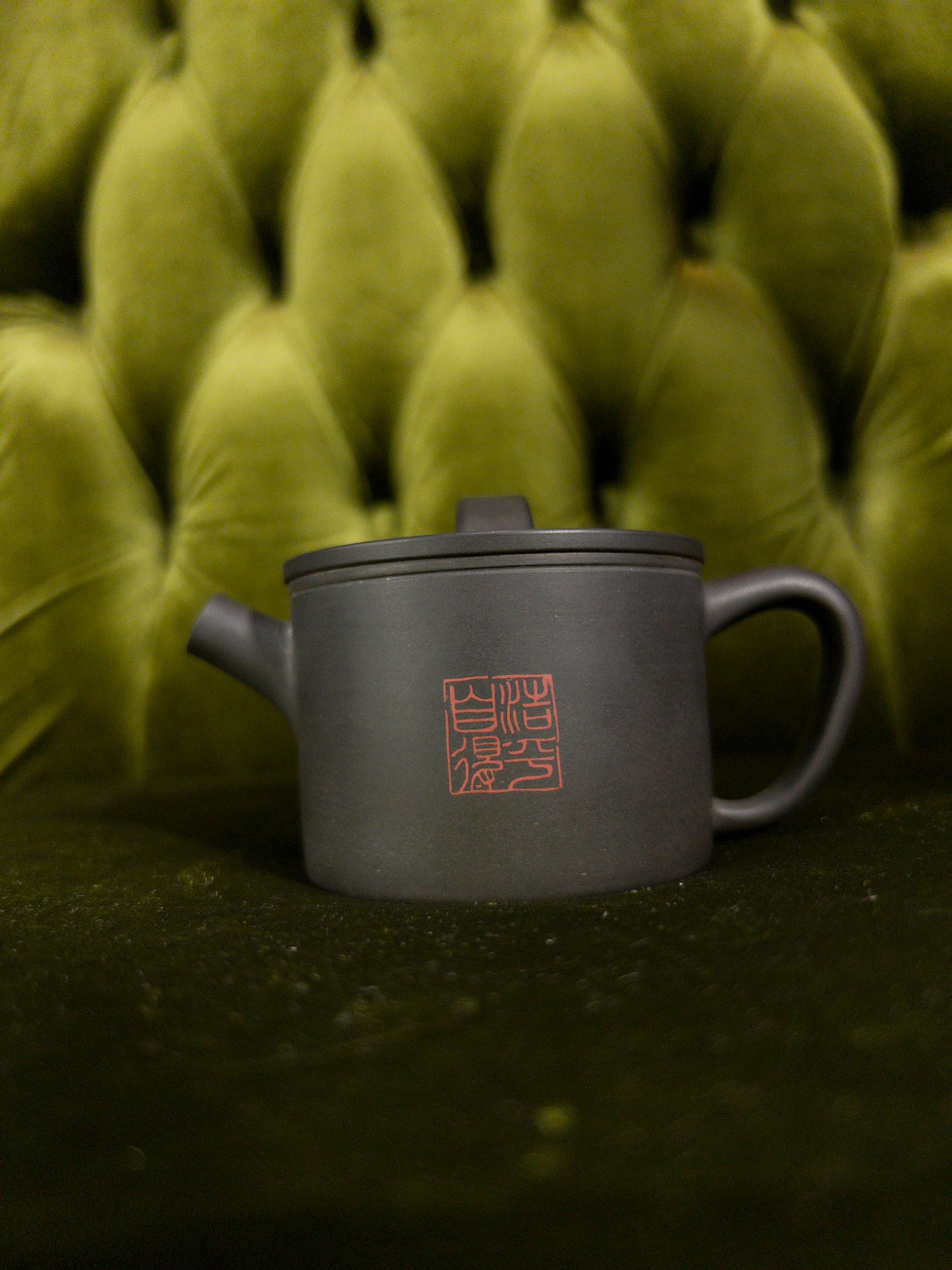 “Master’s Letters” Teapot | 140 ml – Yixing Teapot