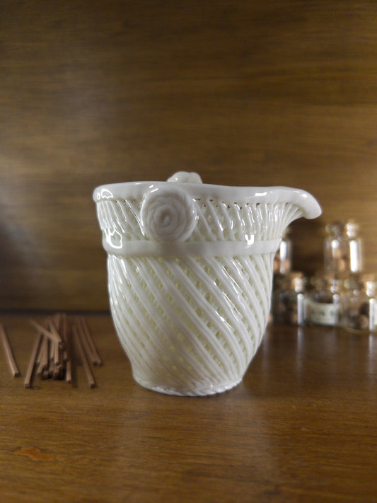 Chahai “Porcelain Basket” Gong Dao Bei - 150 ml