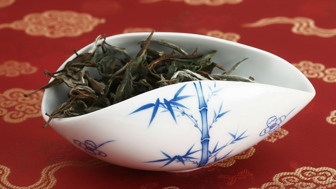 The Tea Vessel (Cha He, 茶荷) — A Touch of the Beginning