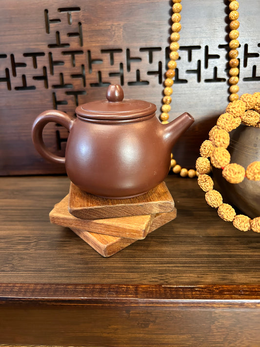 Small yiuhu Tea Pot (Traditional clay tea pot ) no 26