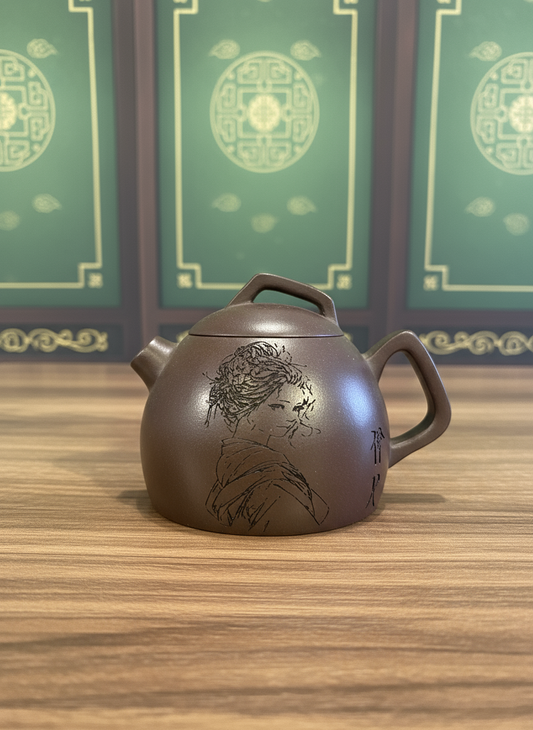 90 ml Yixing teapot “Crimson Geisha Veil” in deep crimson Zisha clay.