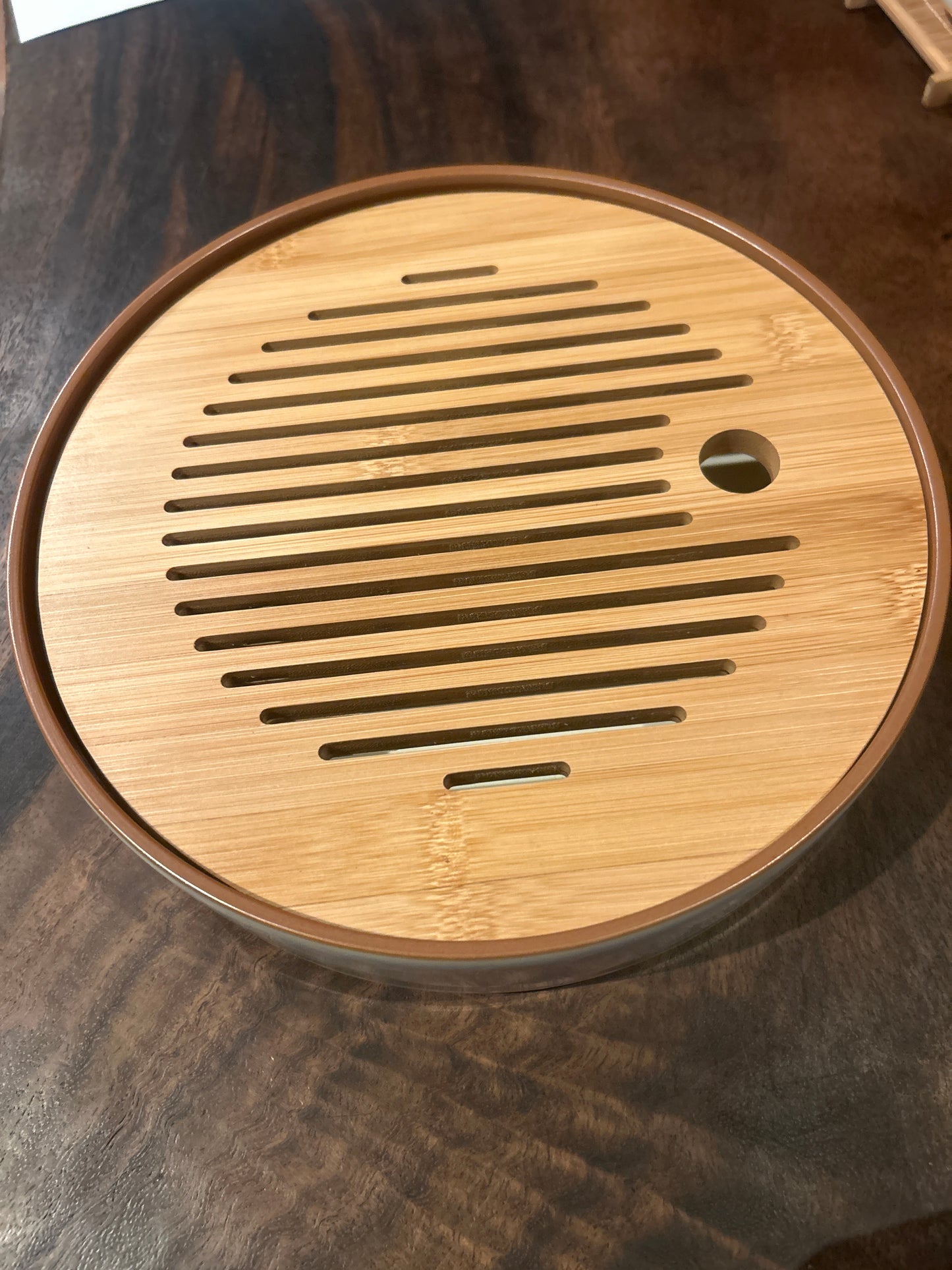 Ceramic and bamboo round tea tray D22x5cm for gongfu tea ceremony — Gaba Tea House Bali