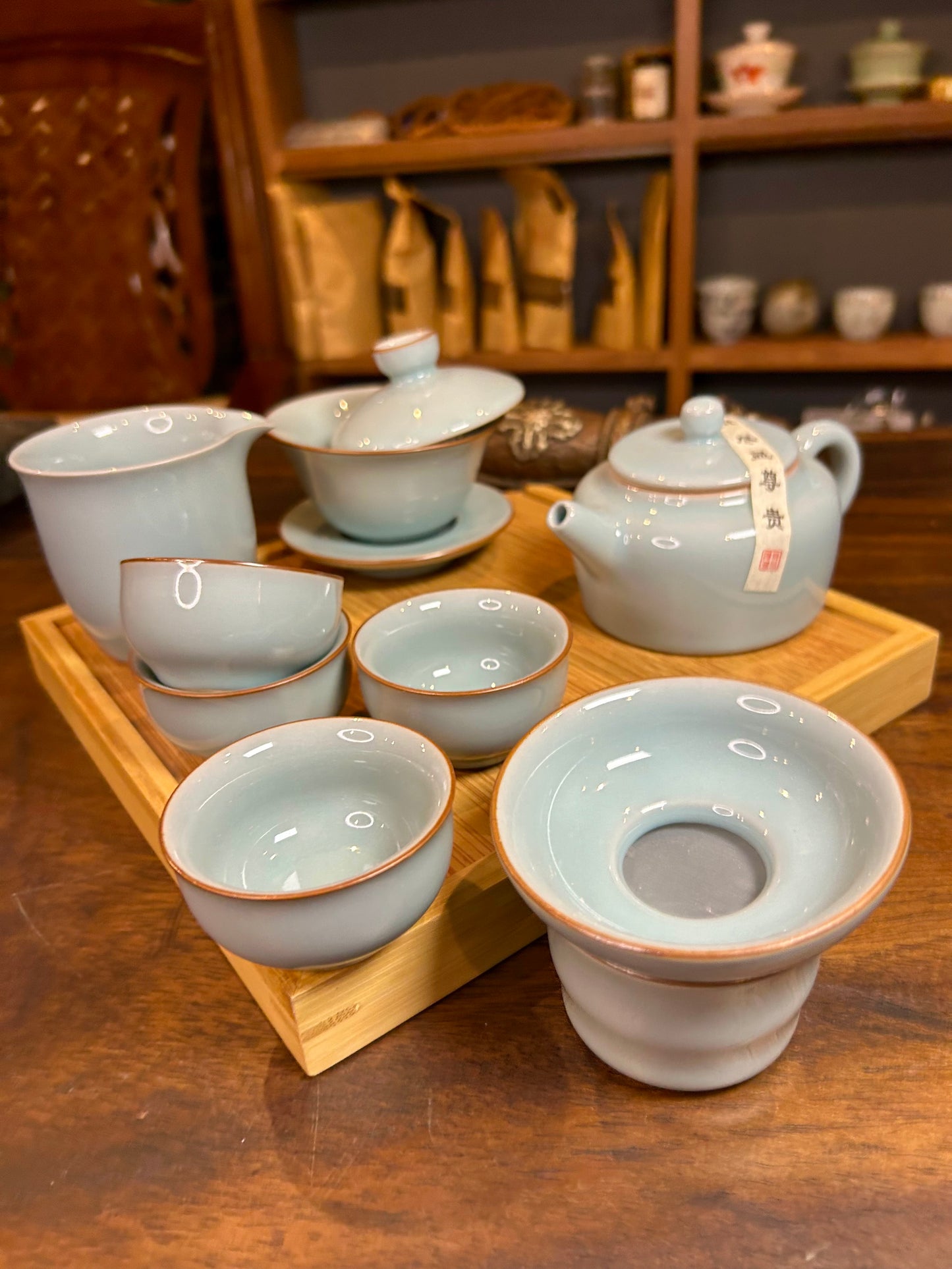 Gaiwan & Piala Set “Second Stillness” — Porcelain Tea Set