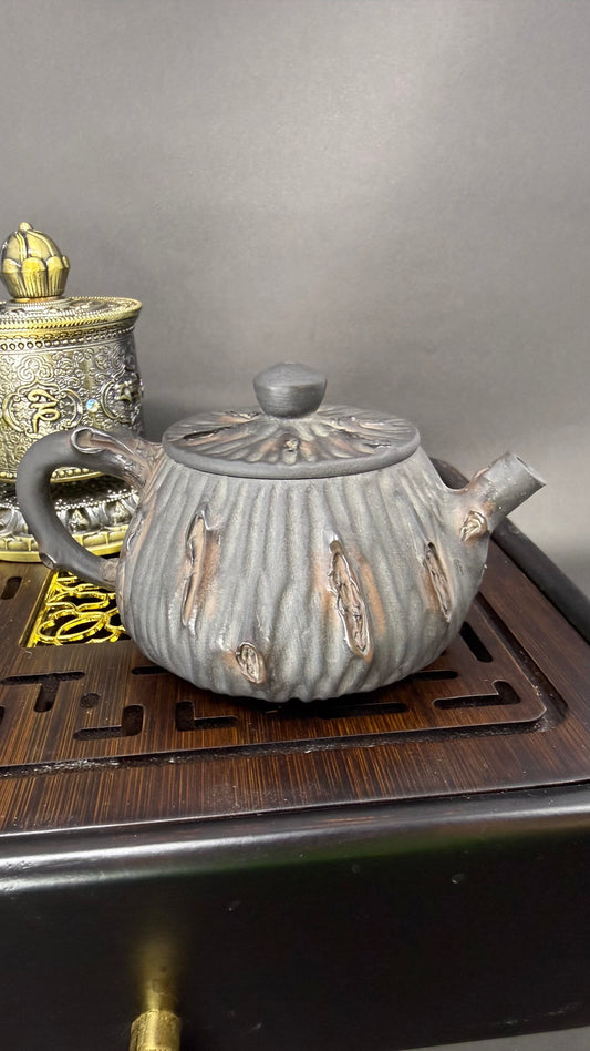 Grey Yixing clay teapot 150 ml