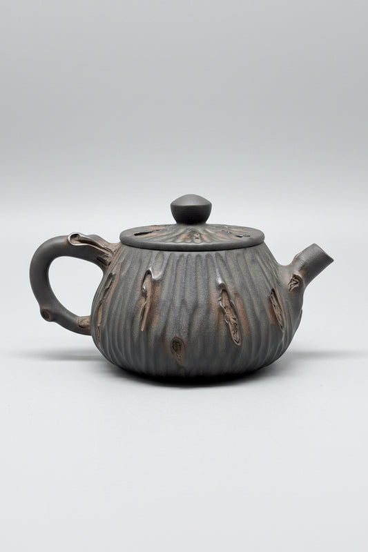Grey Yixing clay teapot 150 ml