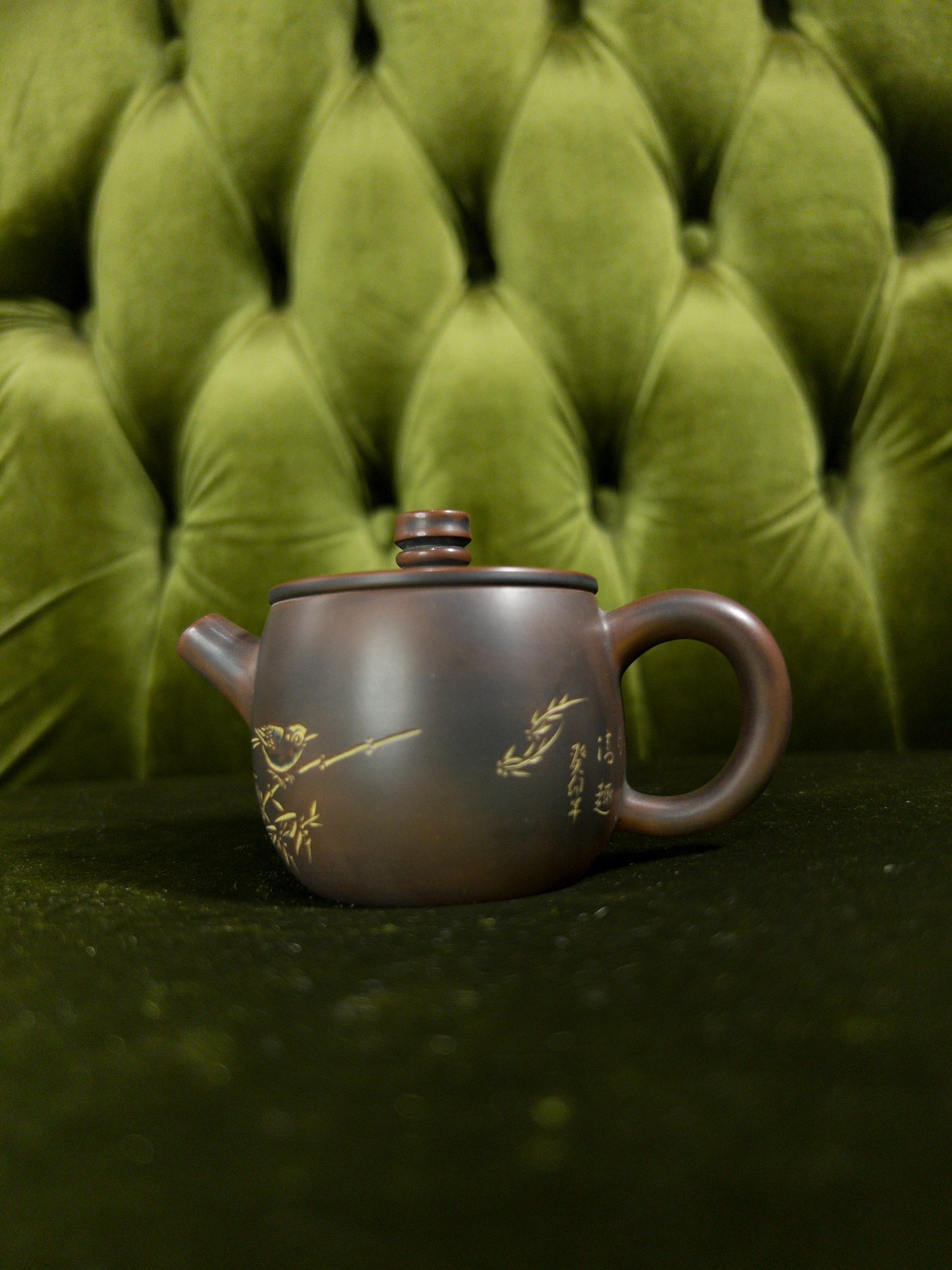 Whispering Branch Teapot – 90 ml – Yixing Teapot