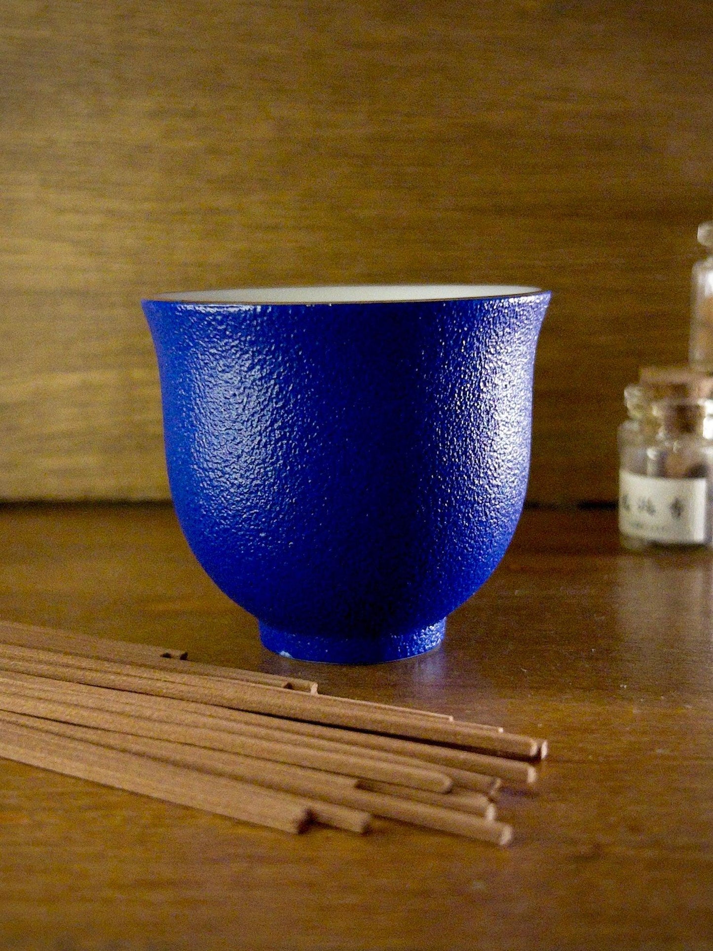 “Silent Cobalt” Tea Cup piala 45ml - 70ml