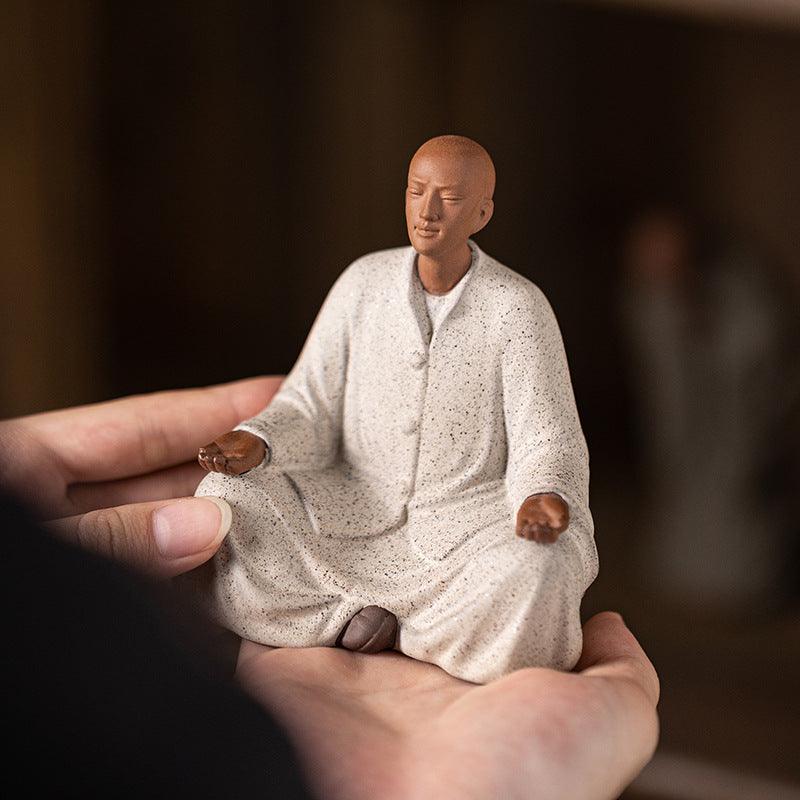 Dao Master Figurine – A Symbol of Peace and Mindfulness