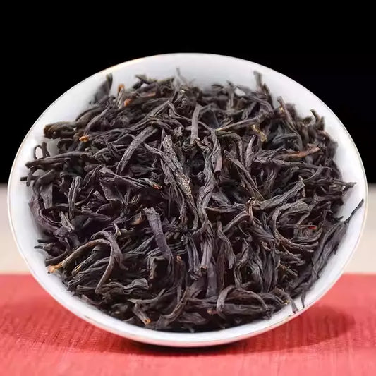 Authentic Fujian Souchong Black Tea – Honey Aroma, Rich Flavor, Premium Gift Box 250g
